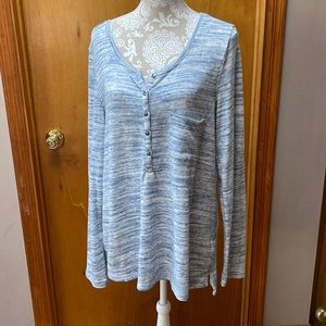 GAP lightweight knit henley tunic. Size L
